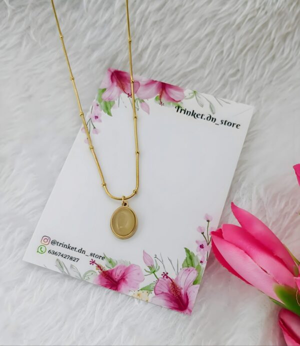 Cream Stone Necklace