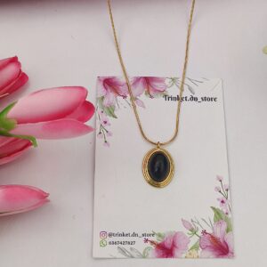 Gold Plated Oval Pendant Neckchain with Black Stone