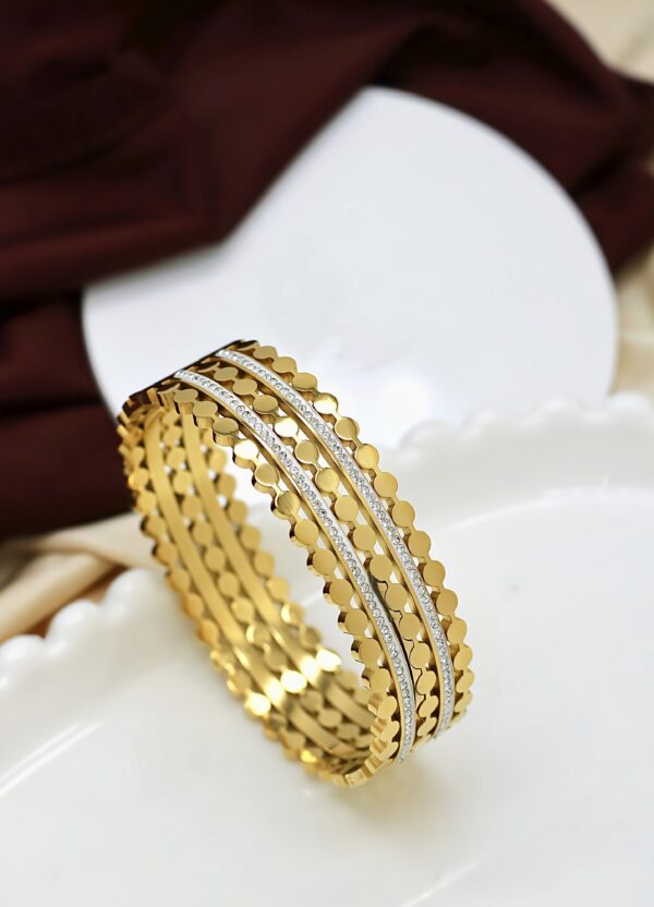 Elegance Gleam Anti-Tarnish Gold Plated Bracelet