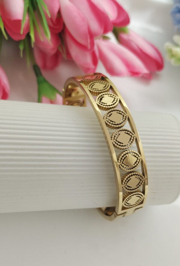 Geometric Circle Cut Bracelet - Image 2