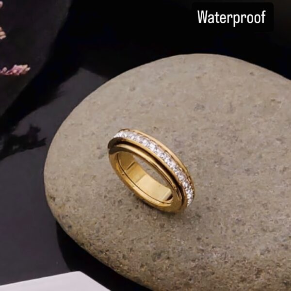 Elegant Dual Row Sparkling Band Ring