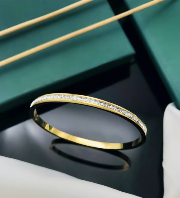 Minimalist Square-Cut Stone Bangle