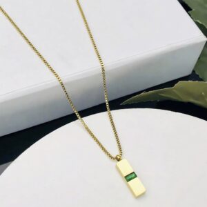 Geometric Gold Pendant Necklace – Emerald Green Accent