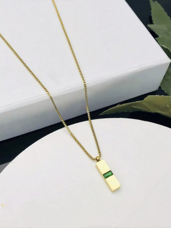 Geometric Gold Pendant Necklace – Emerald Green Accent
