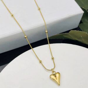 Minimalist Puffy Heart Pendant Necklace – Romantic Beaded Chain Design