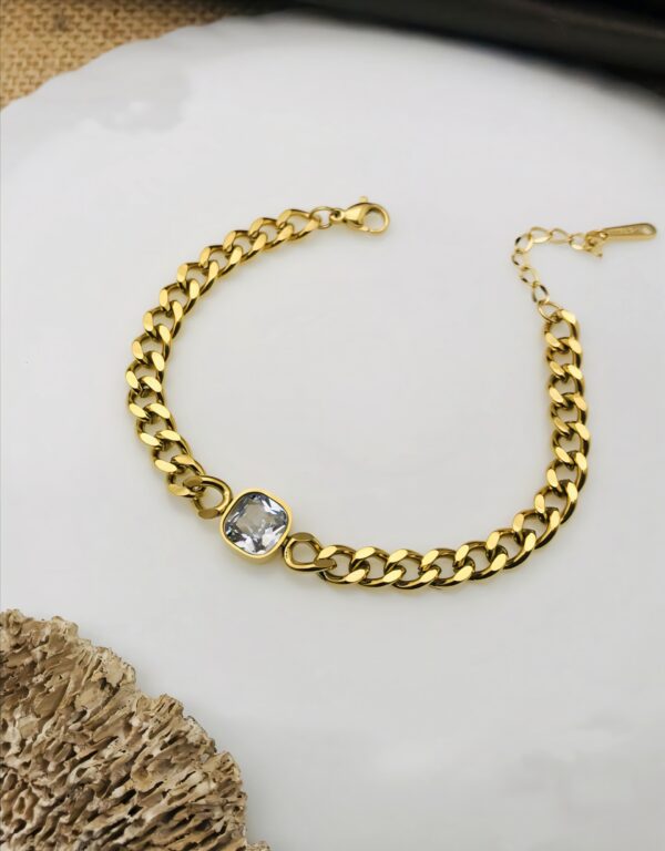 Gold Chain Bracelet with Center Crystal – Adjustable 18K Finish