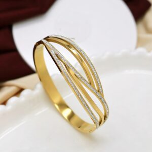 Elegant Criss-Cross Zircon Bangle – Contemporary Luxe Design