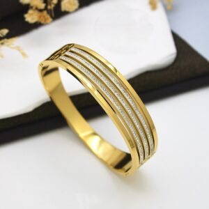 Minimalist Triple-Stripe Sparkle Bracelet for Everyday Glam