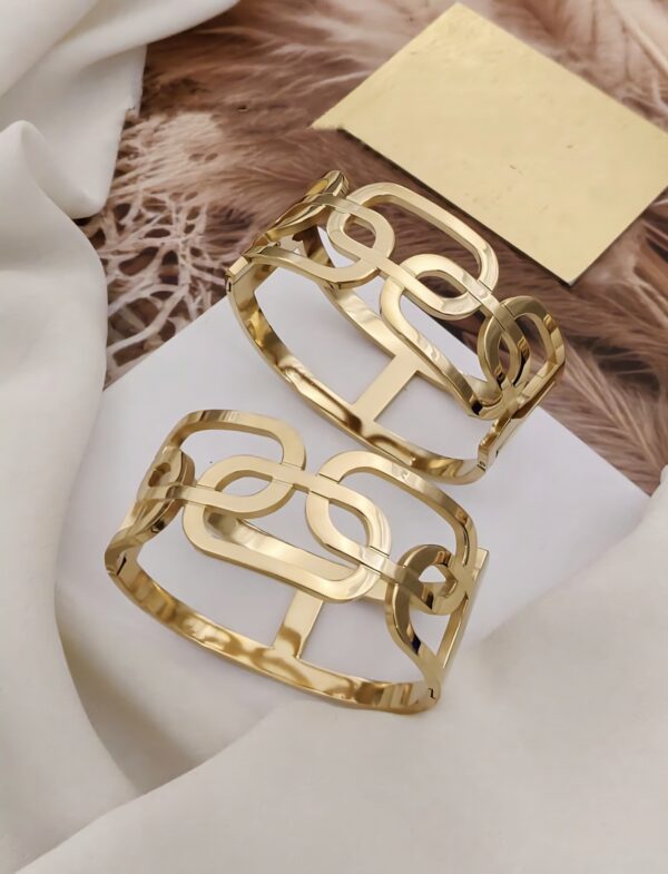 Geometric Cutwork Bangle Design