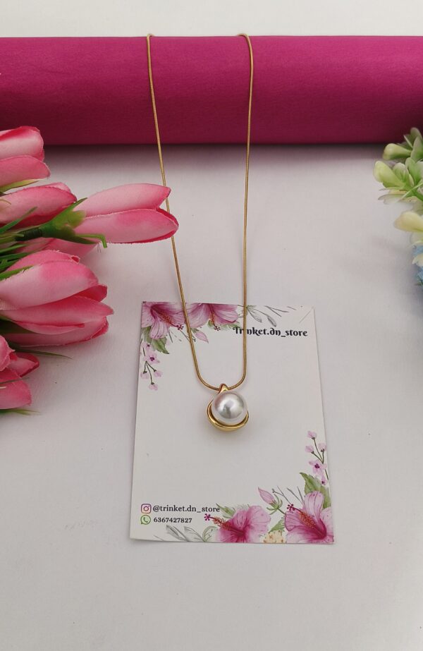 Lustrous Drop Pearl Pendant Necklace - Image 2