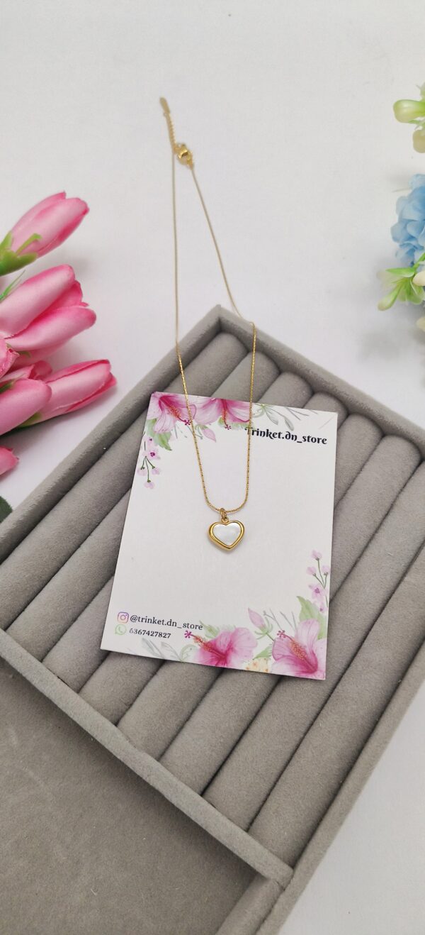 Elegant White Stone Pendant Necklace – Minimalist Statement Design - Image 2