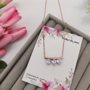 ✨ Elegant Triple Drop Necklace – Dainty & Dreamy 💫 - Image 2