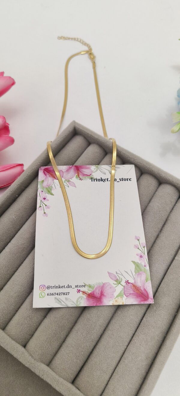 Minimalist Herringbone Neckchain – Silver & Gold Plated