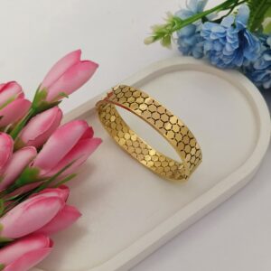 Golden Hexa-Pattern Broad Bangle ✨🐝 Sleek & Bold Statement