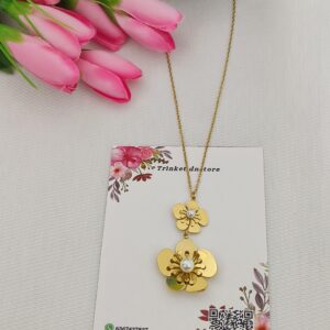 Elegant Double Floral Pearl Pendant Necklace