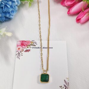 💚 Emerald Square Drop Chain ✨